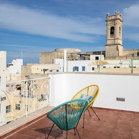 Chic, Stylish Traditional Townhouse With Terrace - 度假居 *